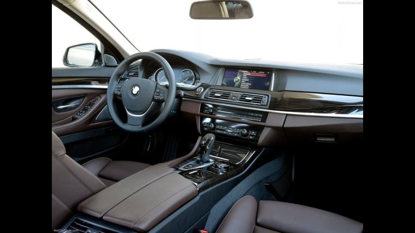 BMW 5 f10 Interior