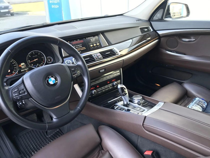 BMW 5 gt салон
