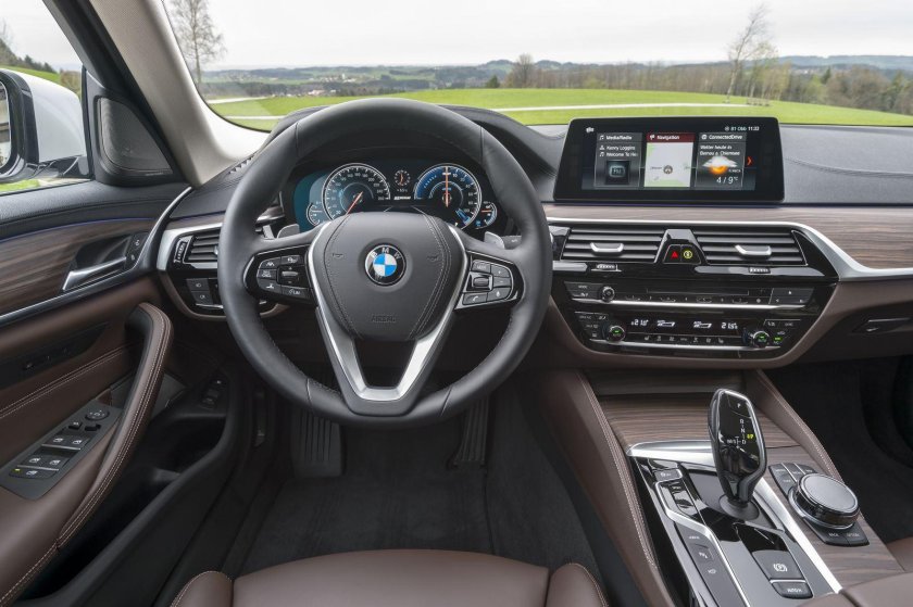 BMW 530e 2018