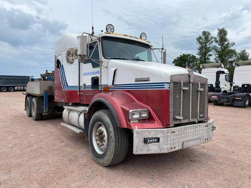 Грузовой эвакуатор Кенворт