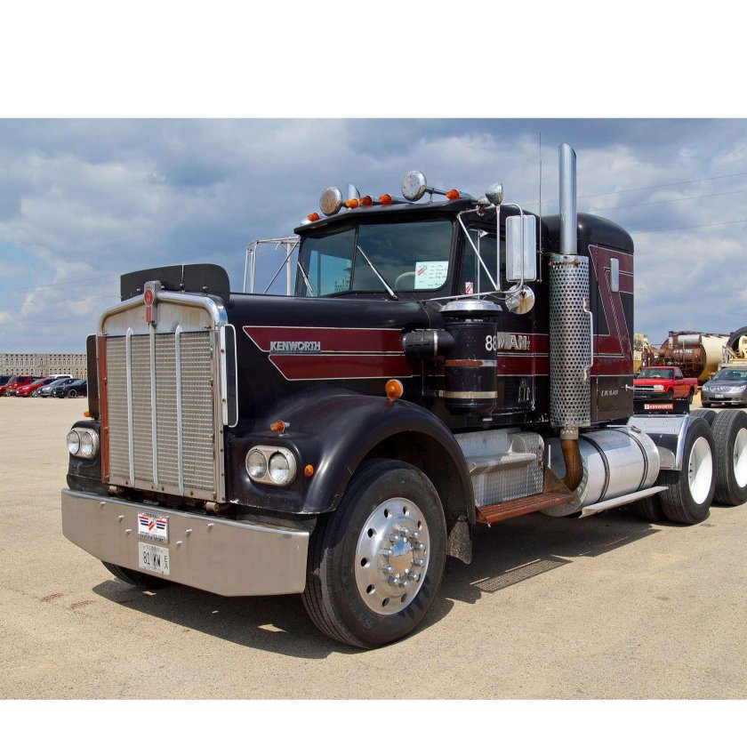 Грузовики Kenworth w900