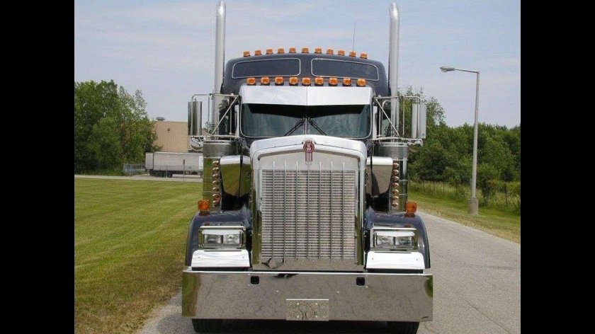 Кенворт w900