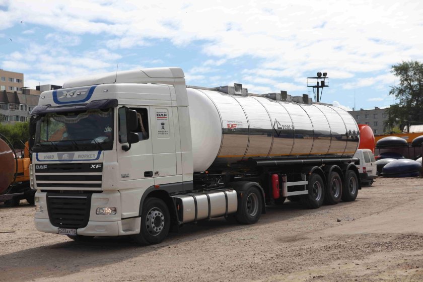 Даф 105 молоковоз