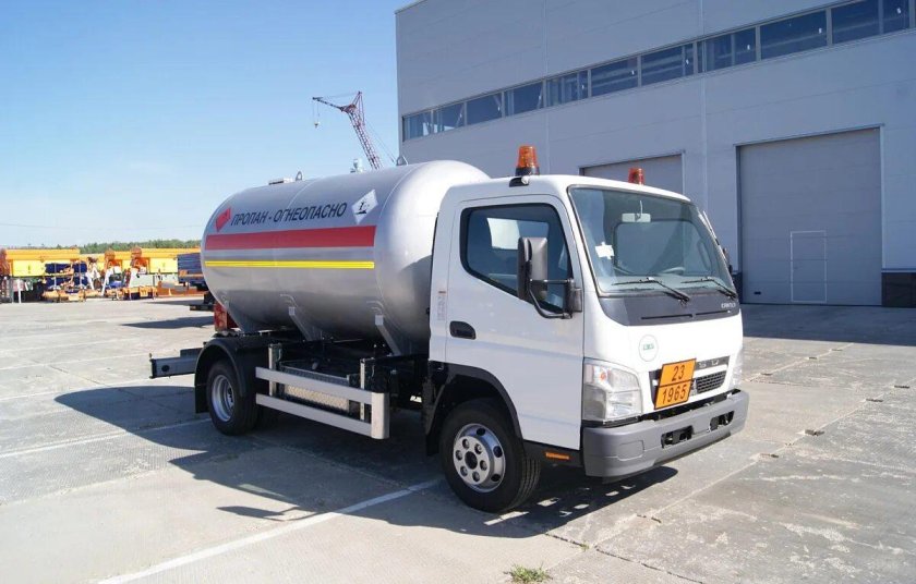 Исузу газовоз