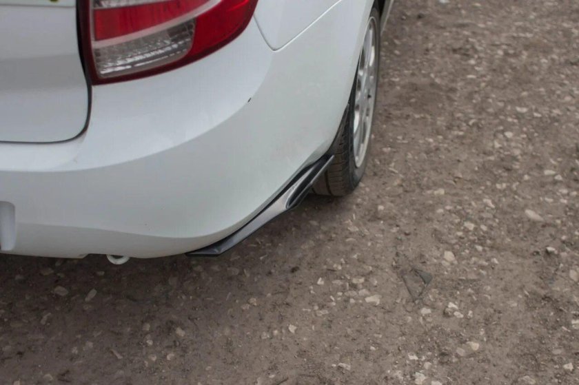 Накладка заднего бампера 2190 FL