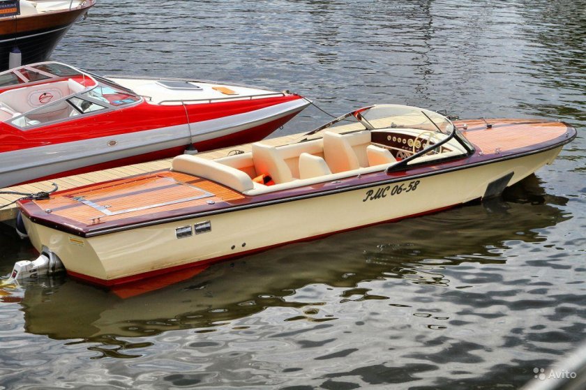 Катер Волга 343