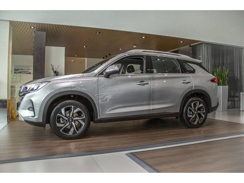 GAC gs8 серебристый