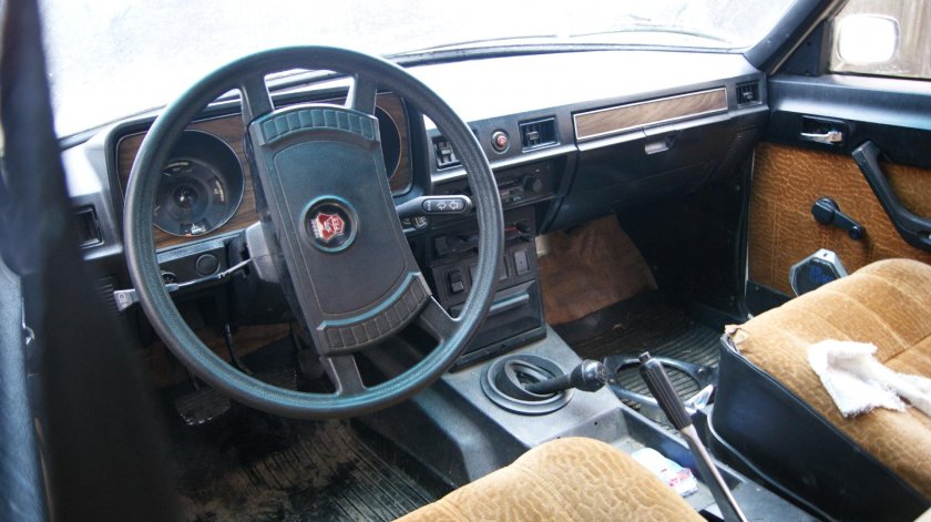 ГАЗ 2410 051 комплектация