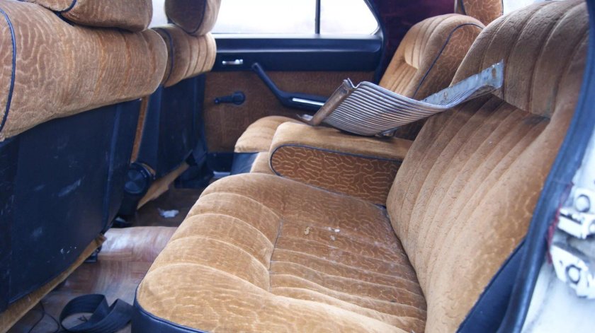 ГАЗ 3102 велюровый салон