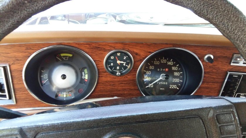 Приборная панель Чайка ГАЗ-14