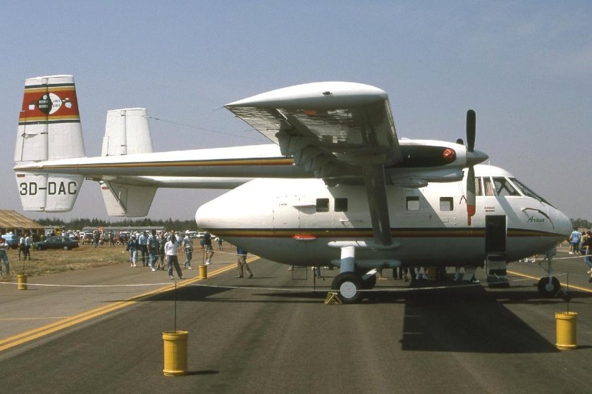 Самолет Арава