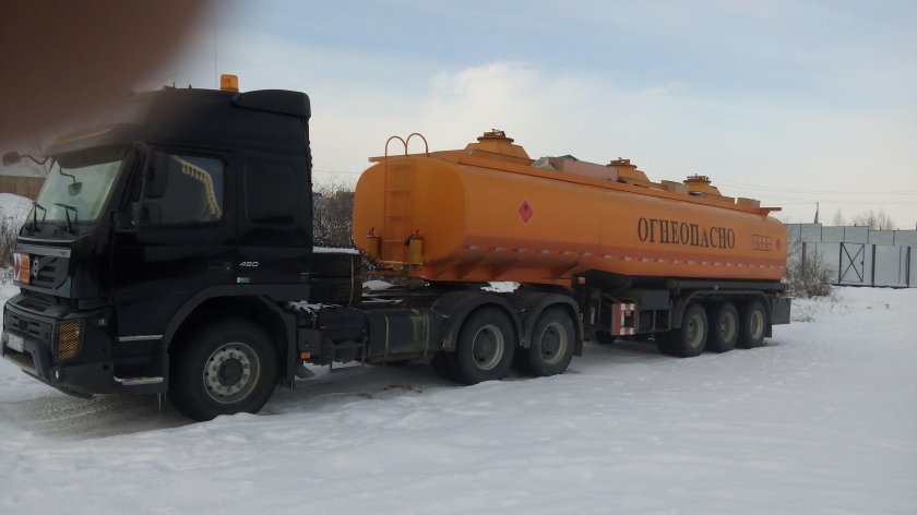 Бензовоз Volvo hf12 - 13699