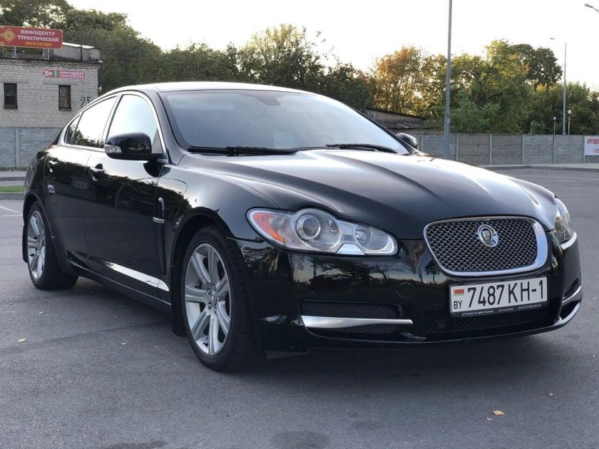 Jaguar XF 250