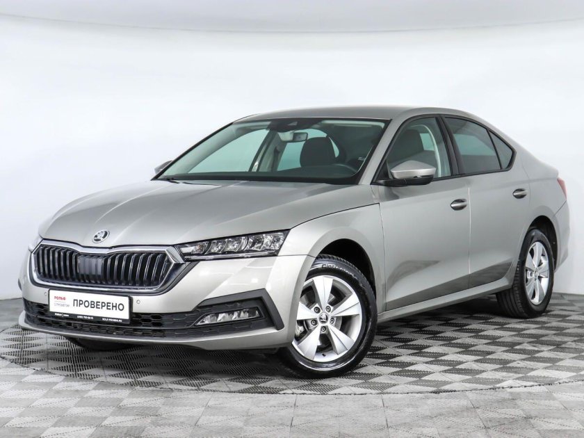 Шкода Октавия 2021