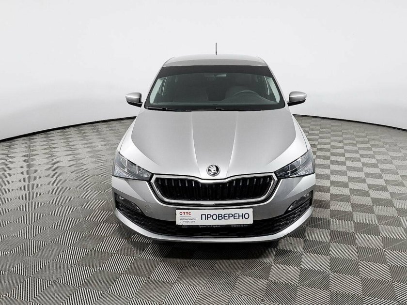 Шкода рапид 2021