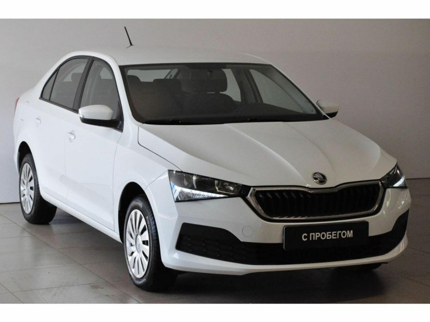 Skoda Rapid 2 белый