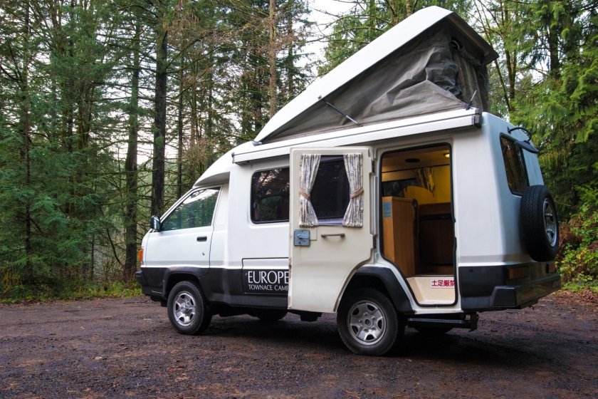 Toyota Town Ace кемпер