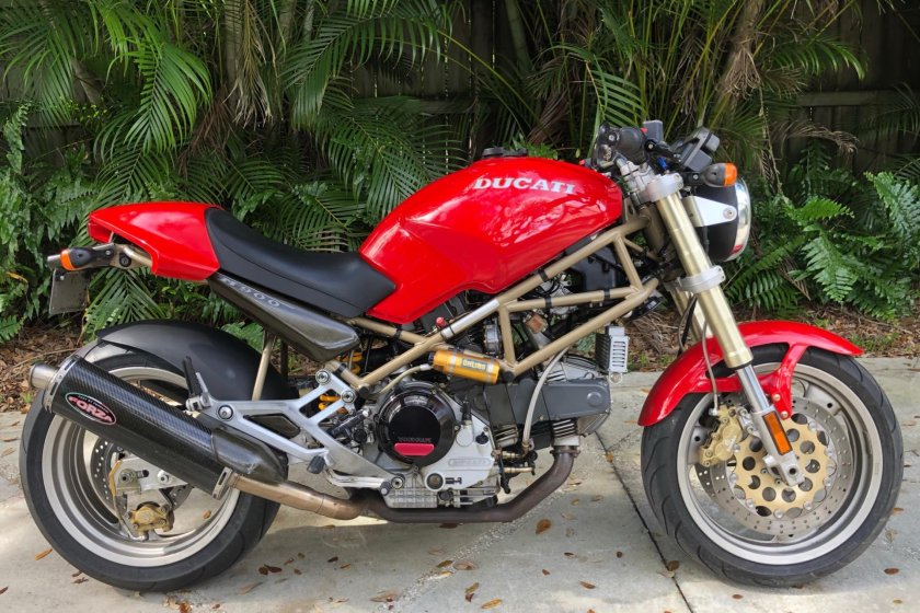 Ducati m900 "Monster"