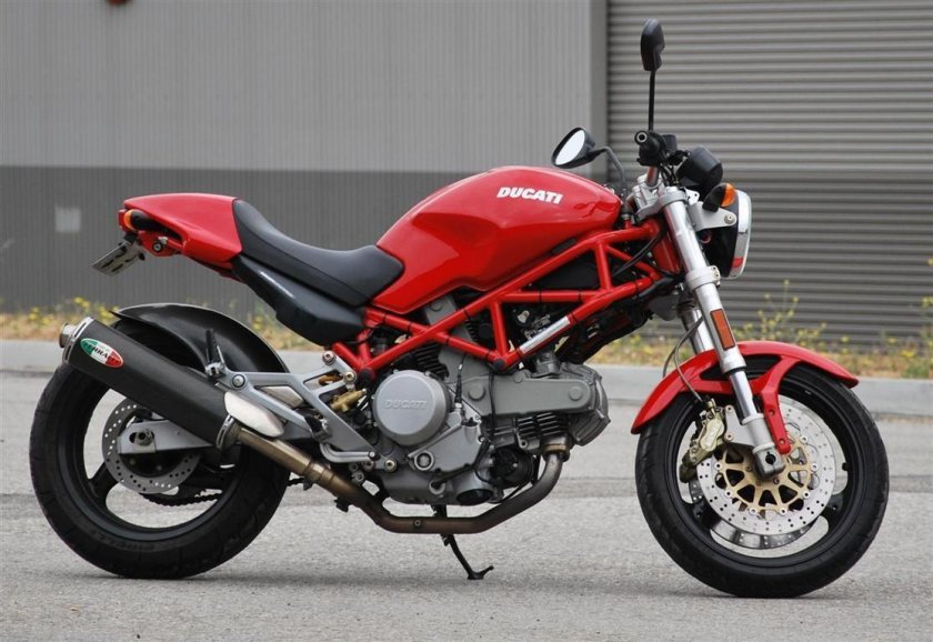 Ducati Monster 400