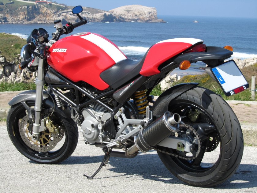 Ducati Monster 800