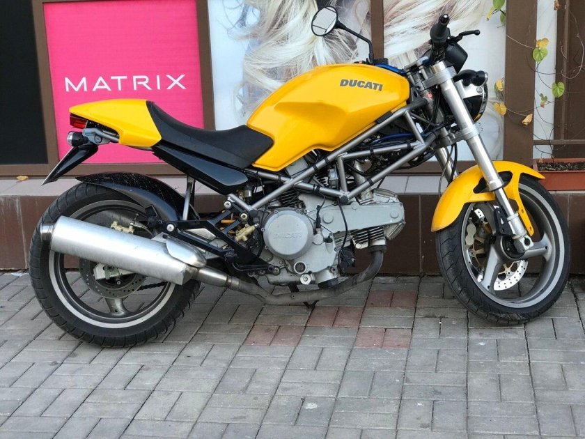 Ducati Monster 400
