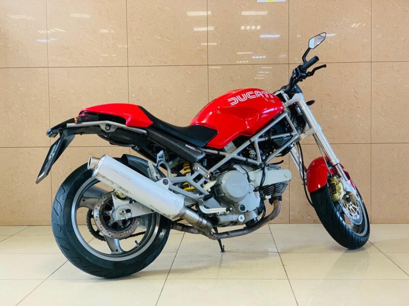 Дукати монстер