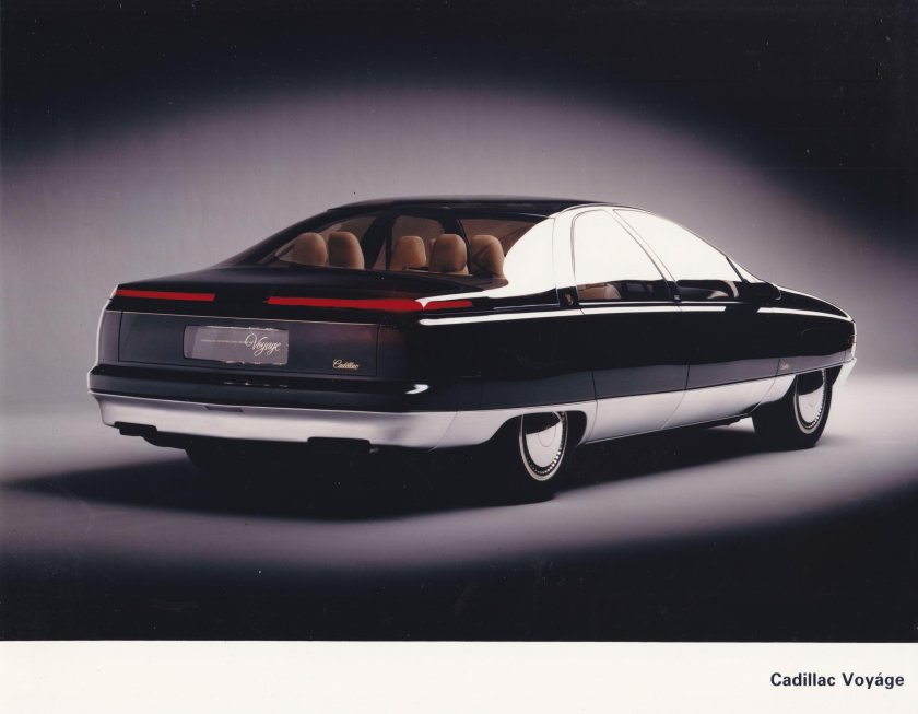 1988 Cadillac Voyage