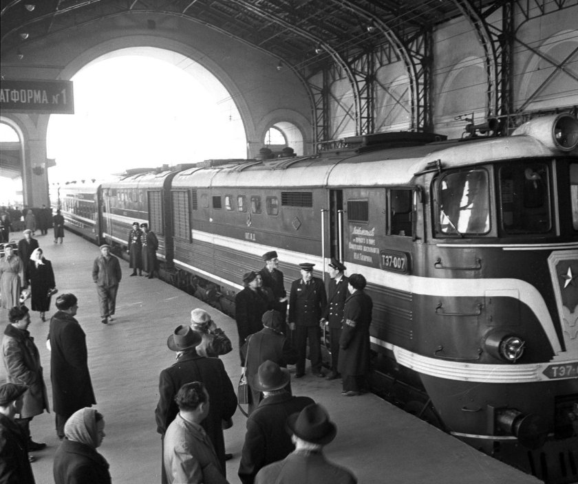 Тэ7 красная стрела