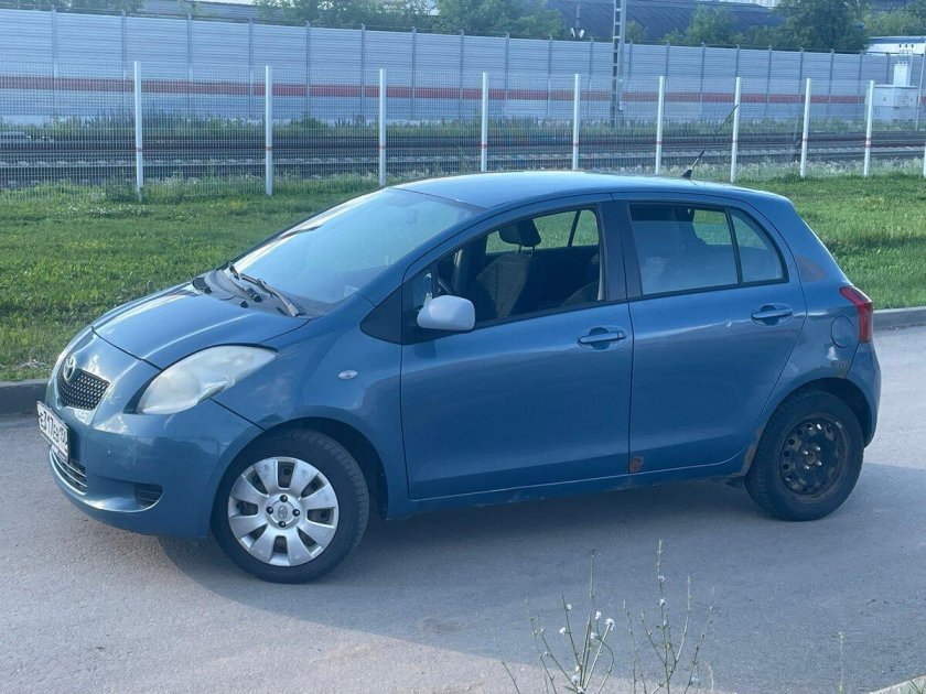 Toyota yaris 2007 1.3