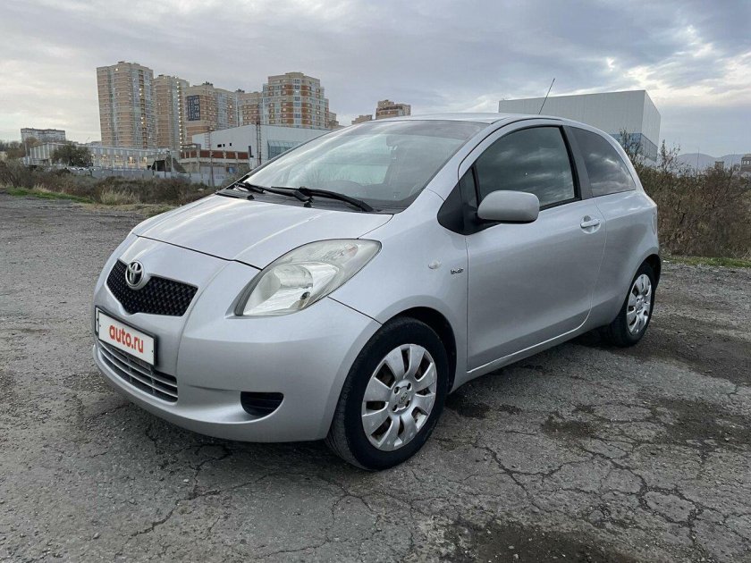 Toyota yaris 2006