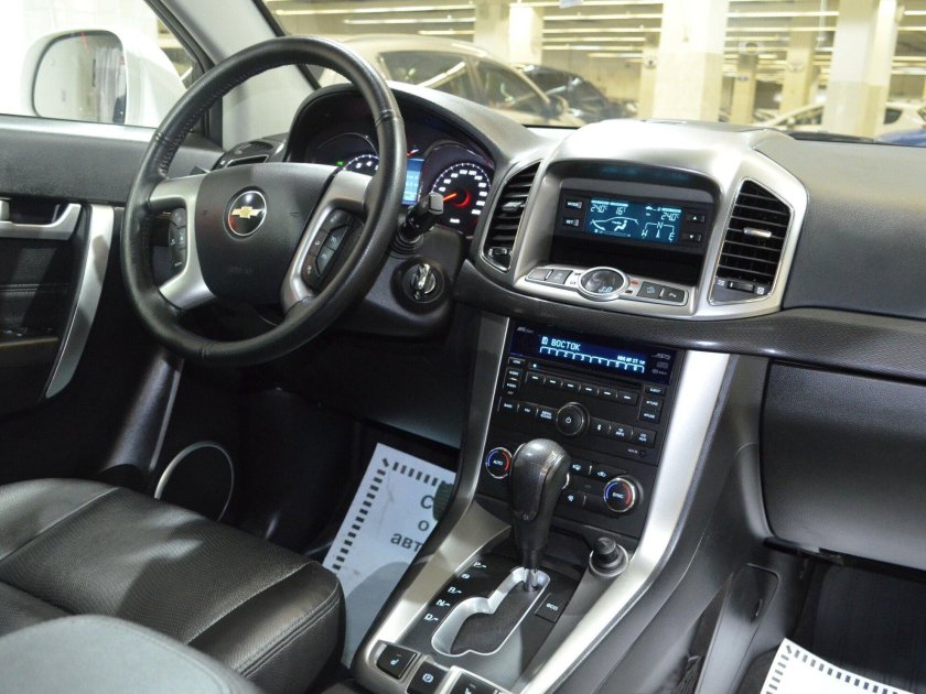Chevrolet Captiva 2014 салон