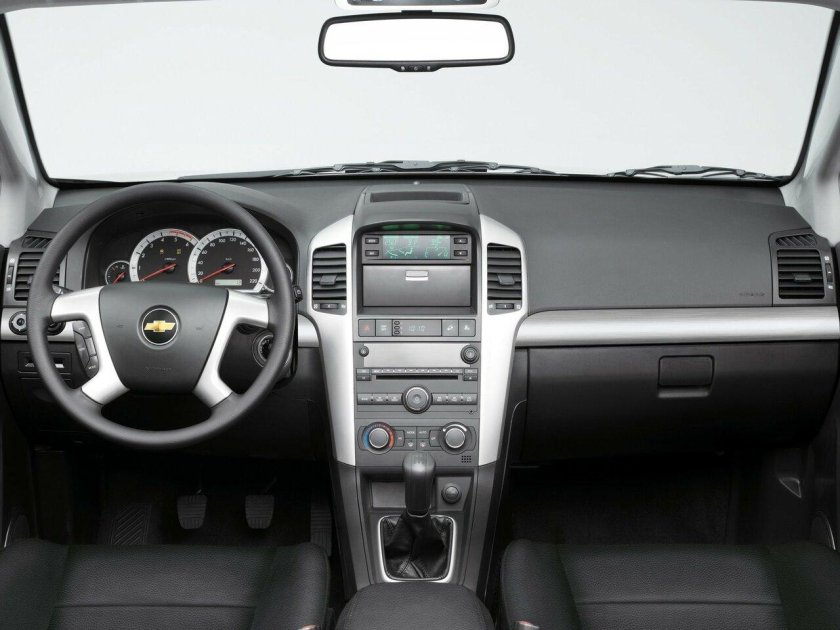 Chevrolet Captiva 2008 салон