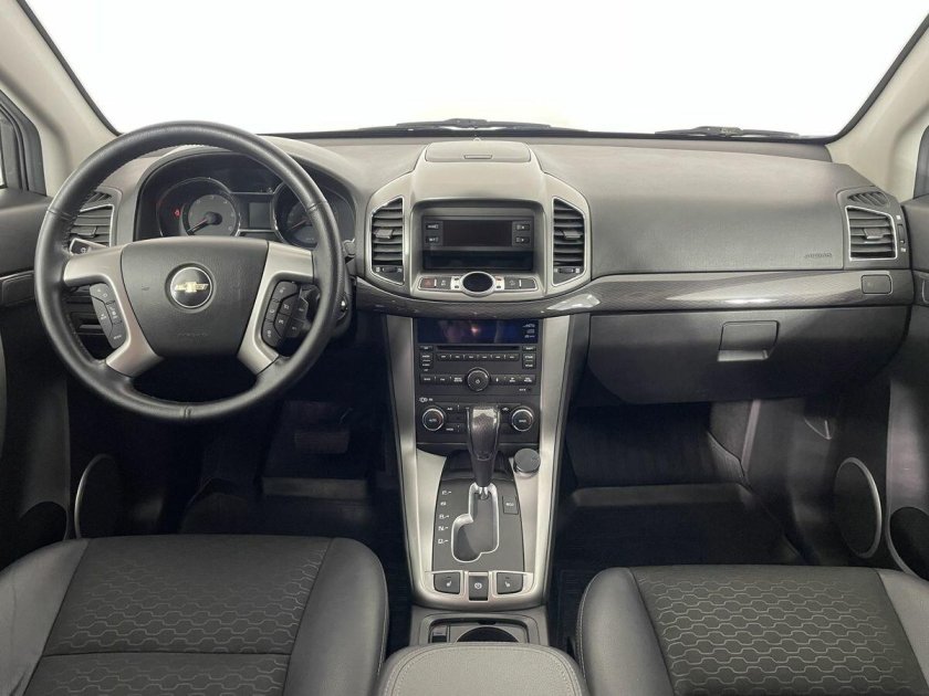 Chevrolet captiva 2012 салон