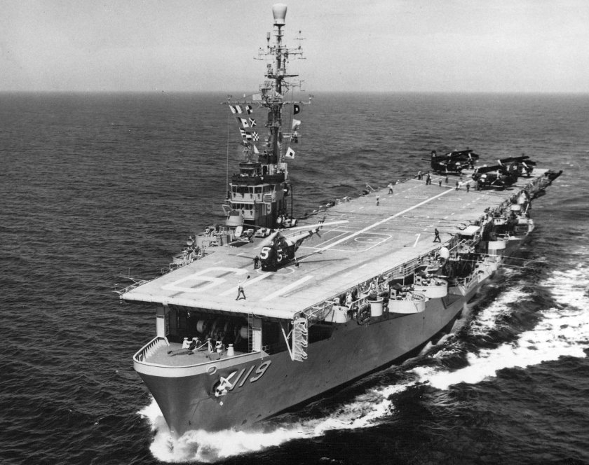 Авианосец Bogue