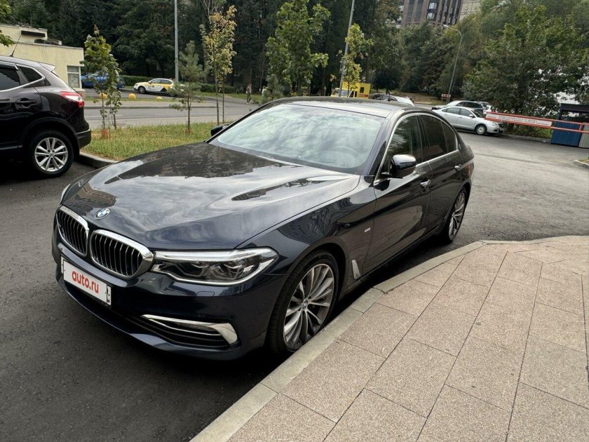 Бмв 5 серии 2017 года