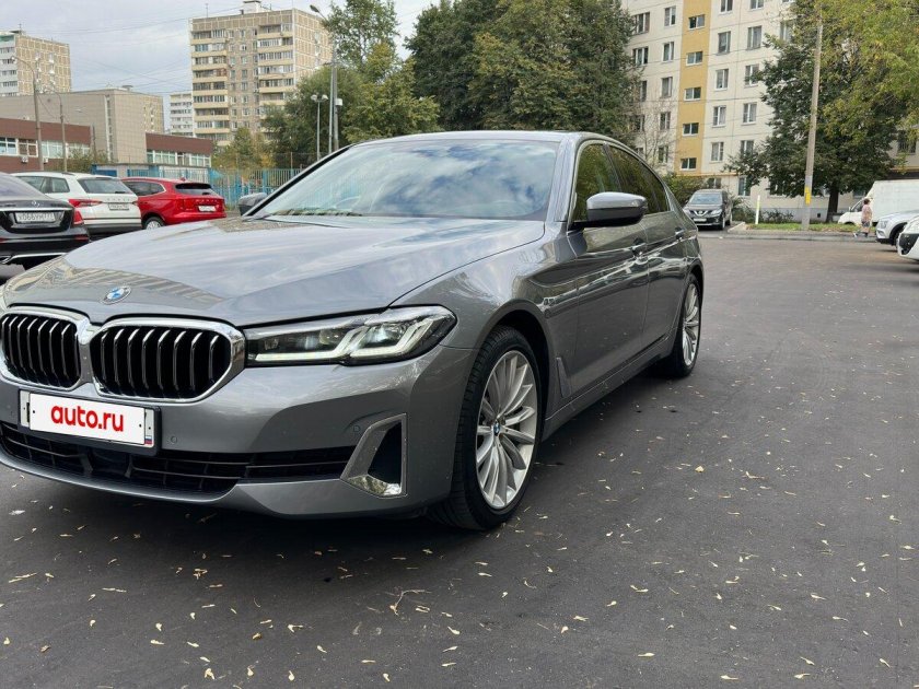 Бмв 5 серии 2021
