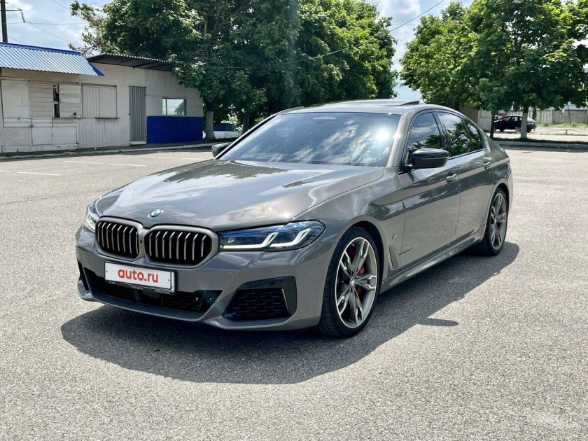 БМВ 5 g30