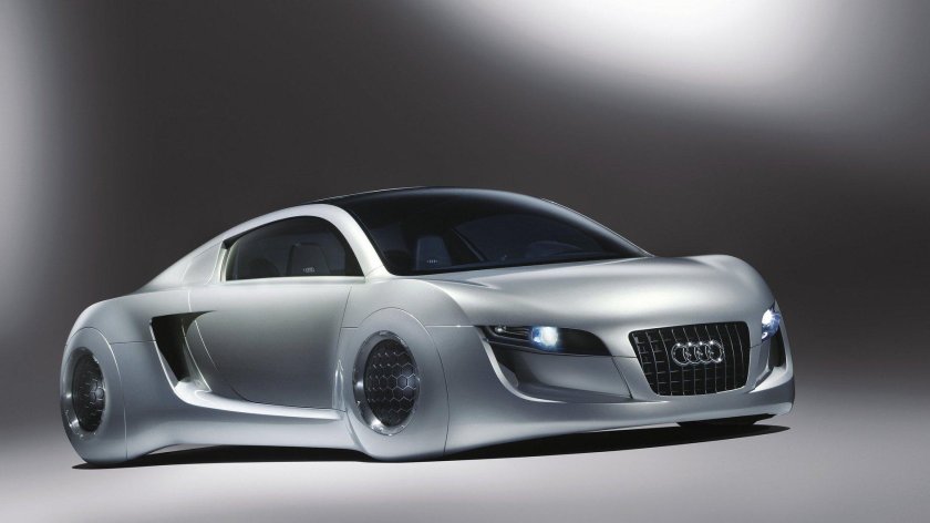 2004: Audi RSQ