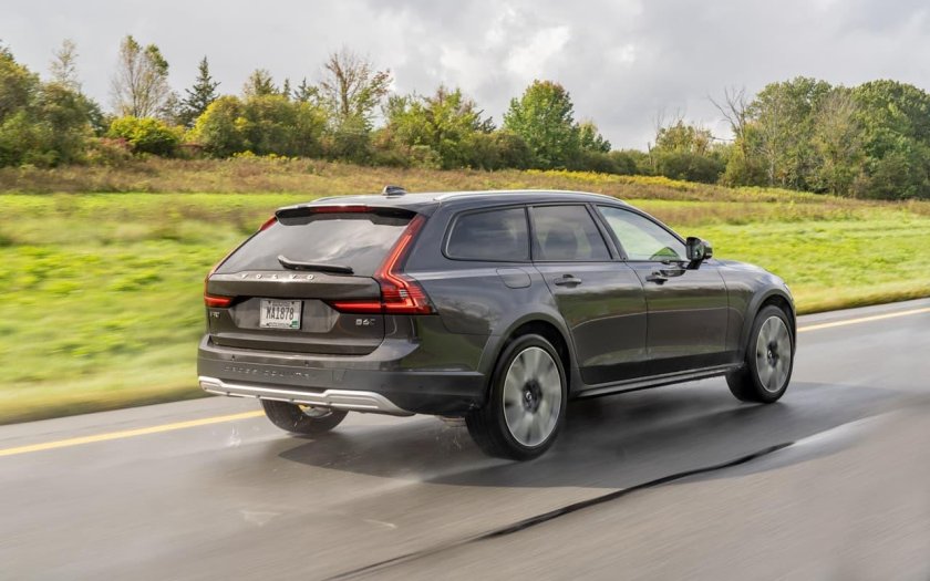 Volvo универсал v90 Cross Country