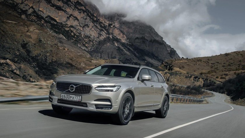 Вольво v90 Cross Country