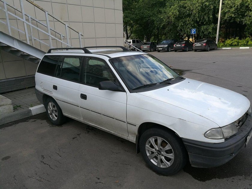 Опель Астра 1995 универсал