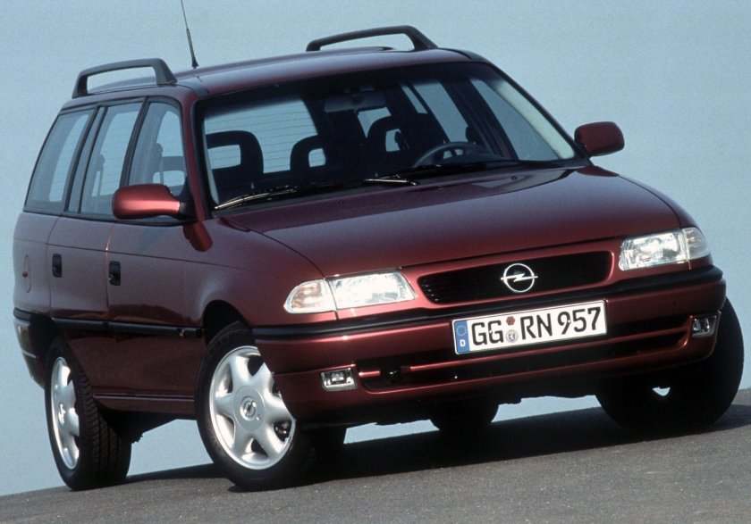 Опель Астра ф универсал 1997