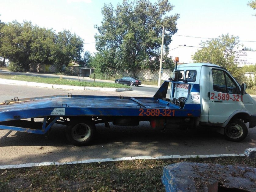 Эвакуатор Газель с гидроплатформой