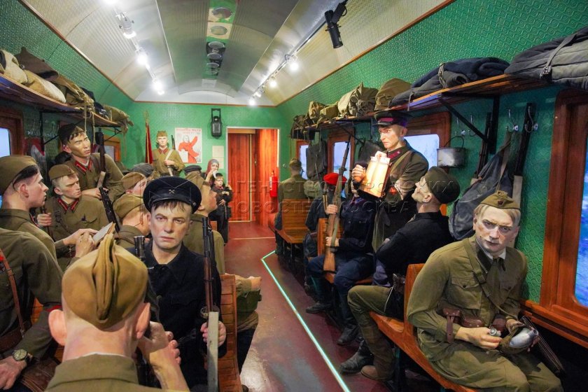 Поезд Победы белорусский вокзал