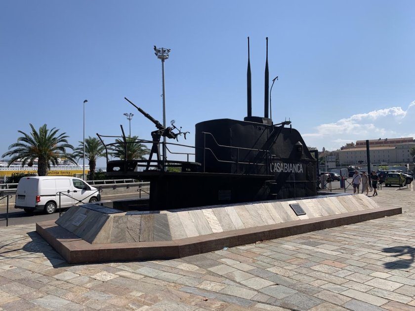 Подводная лодка