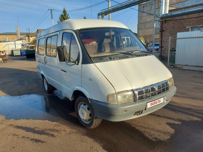 Белая газель 2705 2002 год