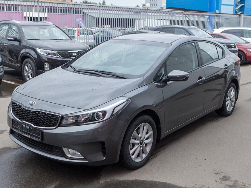 Kia Cerato 2018 серая