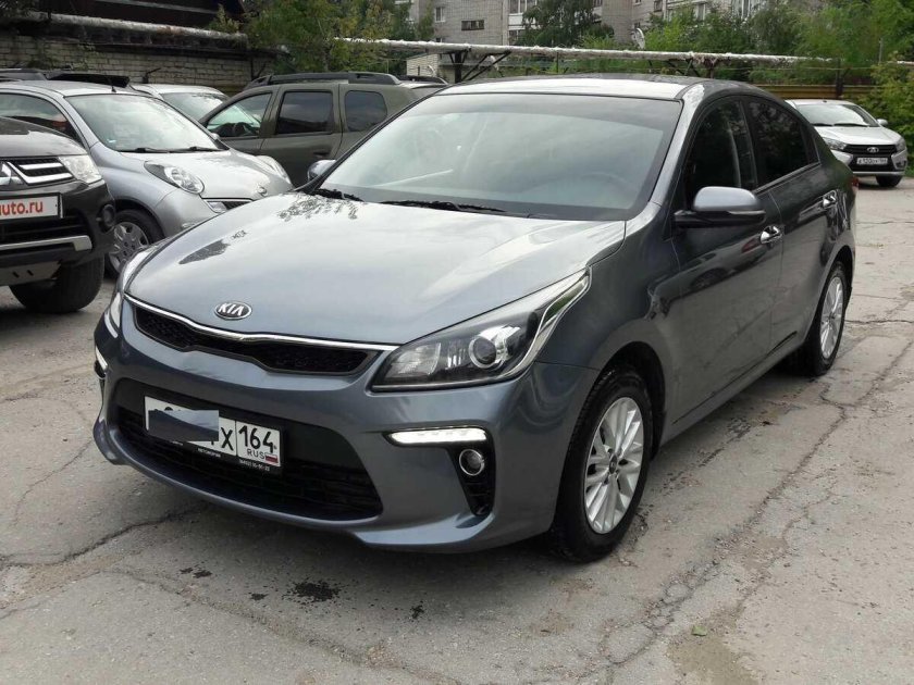 Kia Rio 2017 серая