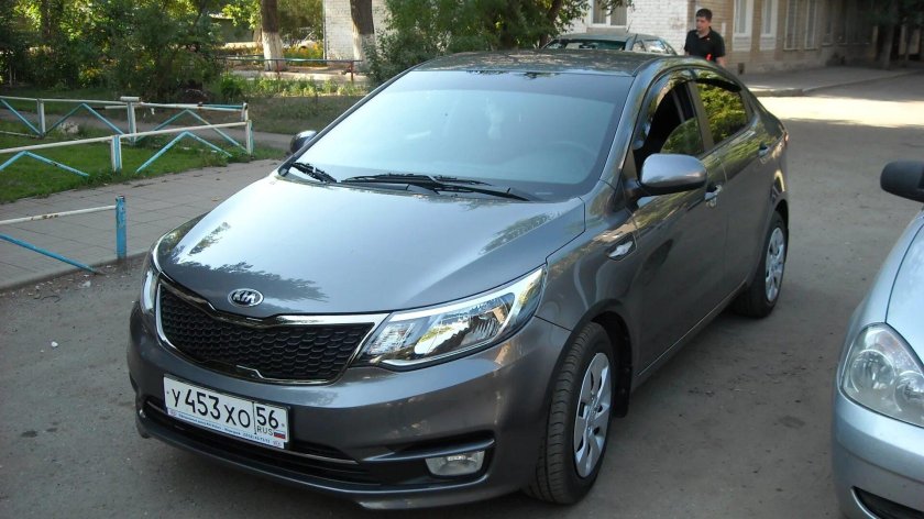 Kia Rio 2015 серый