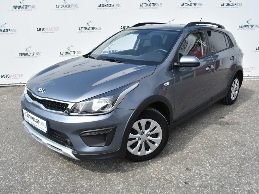 Kia Rio x-line 2018 серый